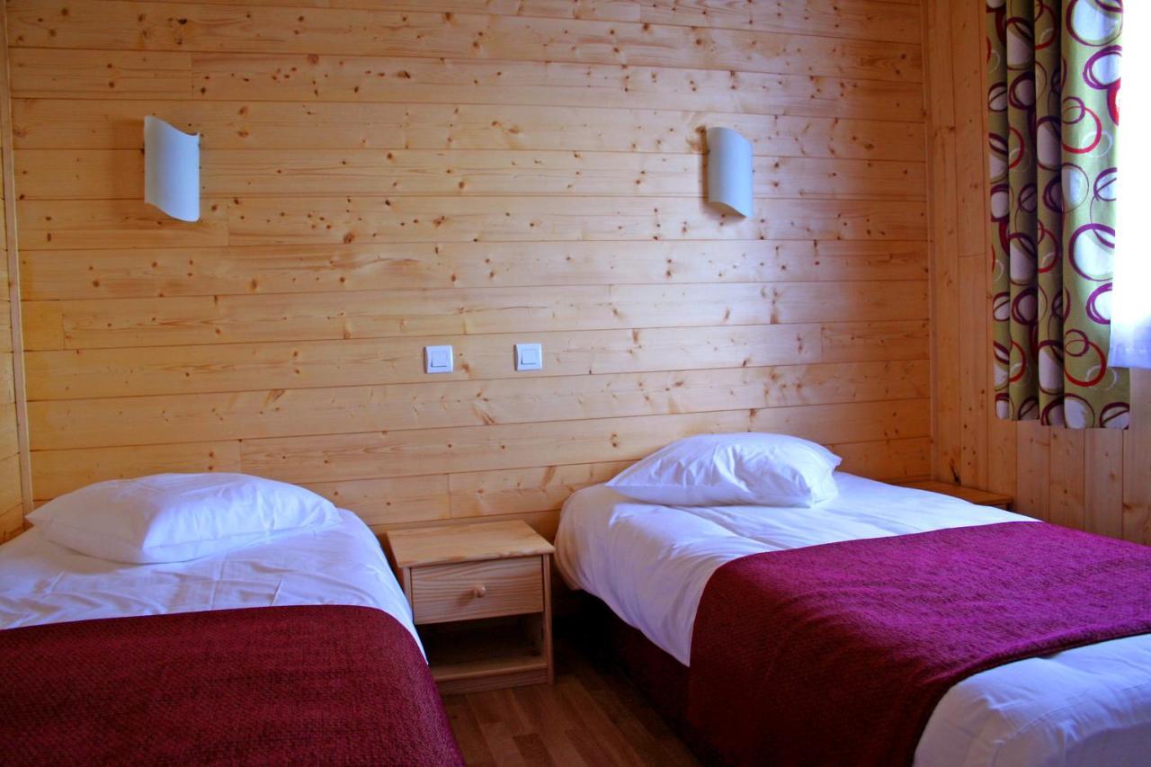 Chalets De Tremontagne 3 Etoiles Nanchez Dış mekan fotoğraf